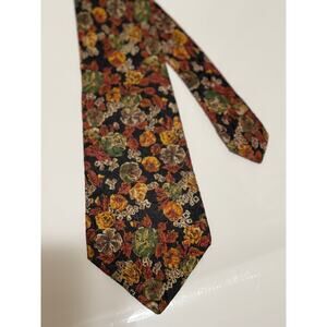 Vintage Fumagalli's 100% Silk Men's Necktie - Tie - Orange Leaf Fall Pattern